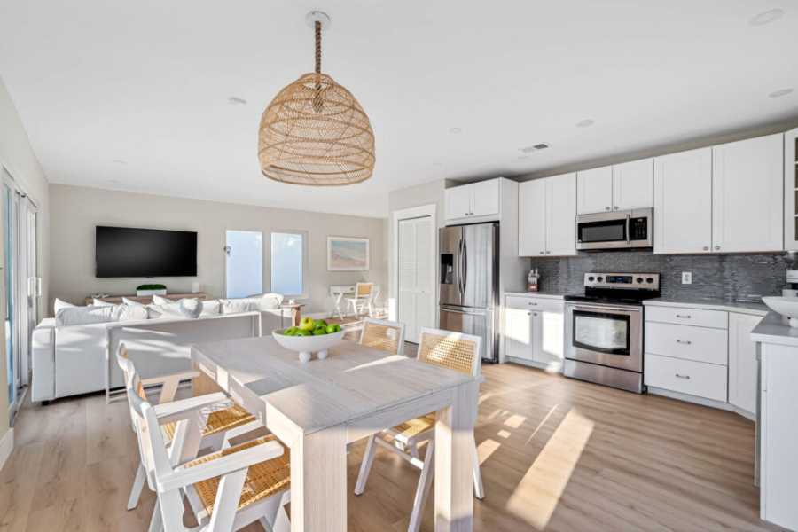 The Isles | Hot Tub | Walk to Beach | King Beds Main Image