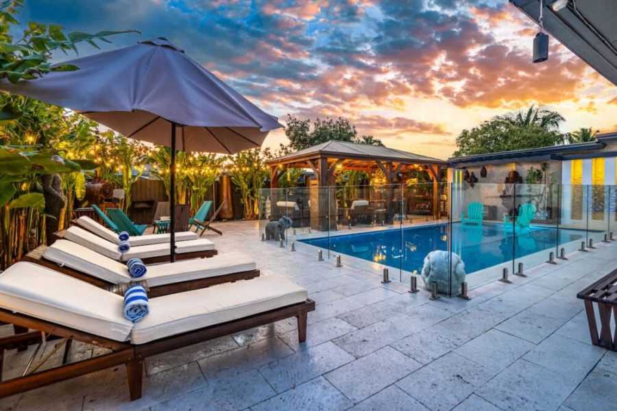 Zen Gem: Saltwater Pool, Putting Green, Near Beach Main Image